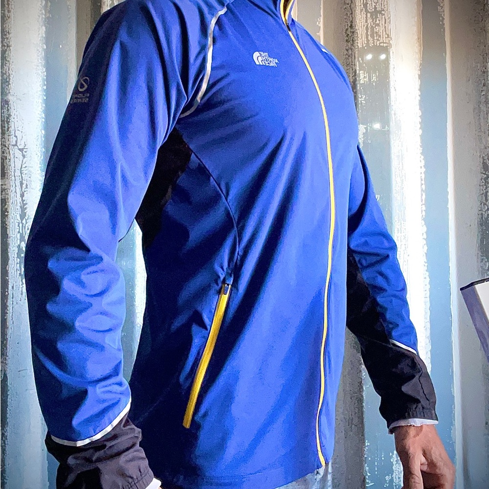 North Face Thin Layer Jacket. Waterproof, Rain Re… - image 3